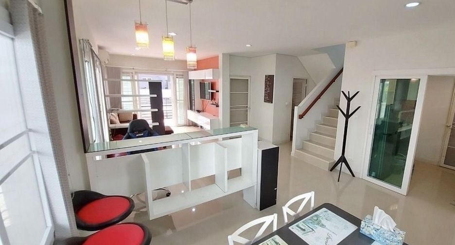 For sale 3 bedrooms house in Mueang Chiang Mai, Chiang Mai