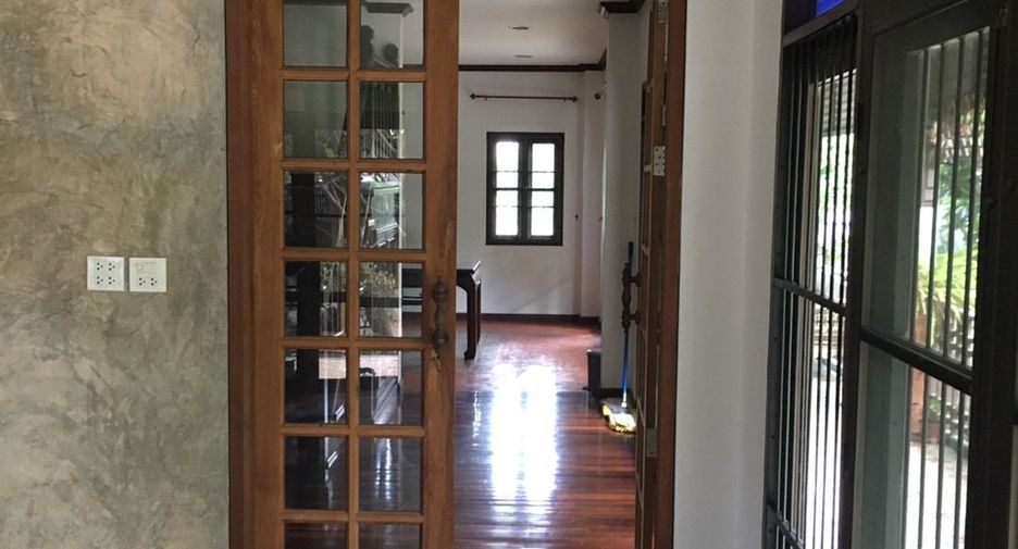 For rent 2 bedrooms house in Mae Sot, Tak