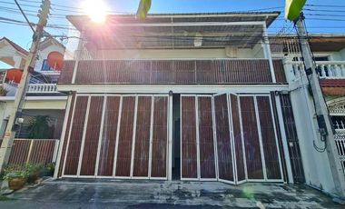 Casa adosada en venta y en alquiler de 4 habitaciones en Hua Hin, Prachuap Khiri Khan