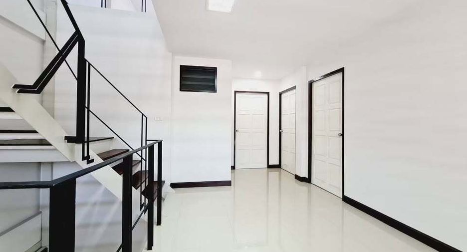 For sale and for rent 4 bedrooms townhouse in Hua Hin, Prachuap Khiri Khan