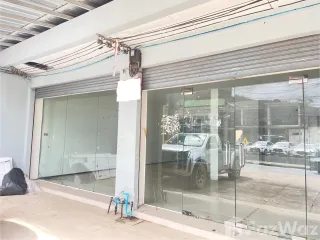 出租 4 卧室 联排别墅 在 苏梅岛, 素叻