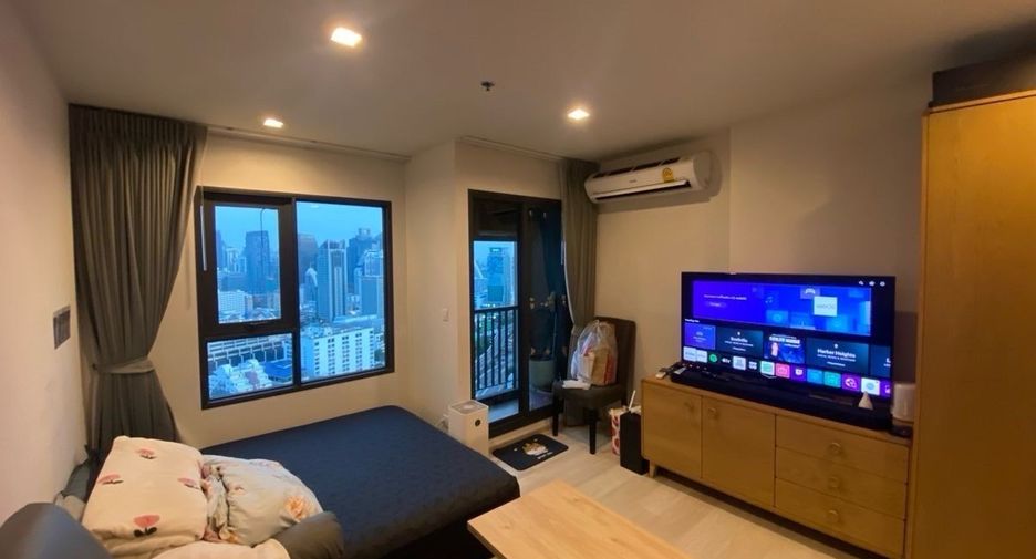 For sale studio condo in Pathum Wan, Bangkok