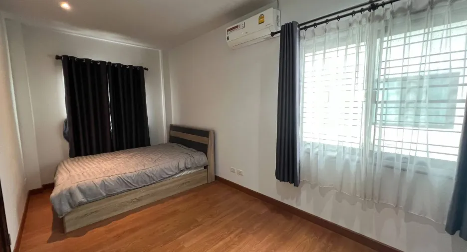For rent 2 bedrooms house in Hang Dong, Chiang Mai