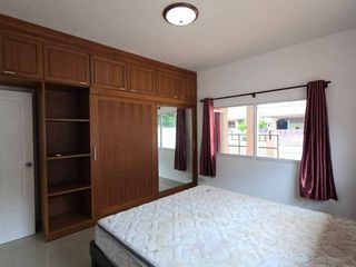 À louer 3 chambres maison à Bang Lamung, Chonburi
