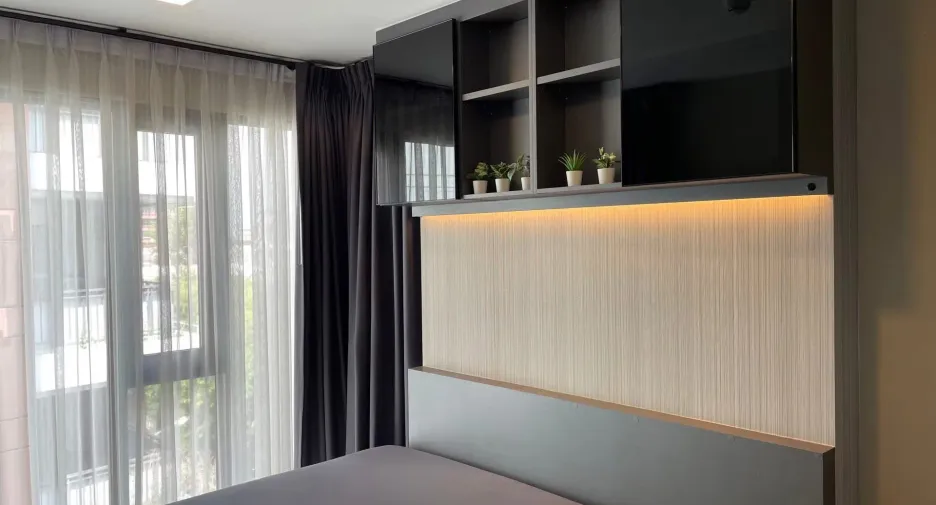 For sale 1 bed condo in Phra Khanong, Bangkok