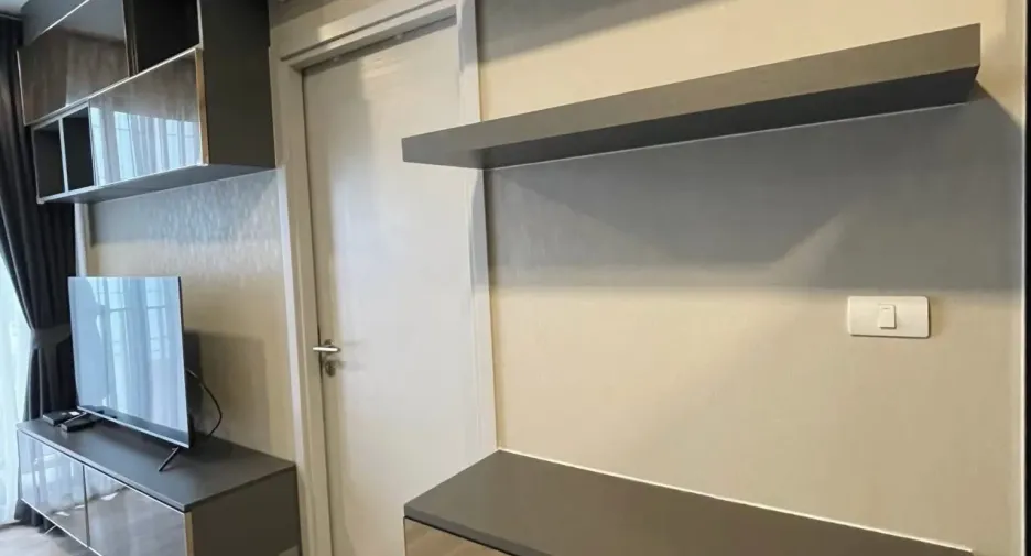 For sale 1 bed condo in Phra Khanong, Bangkok