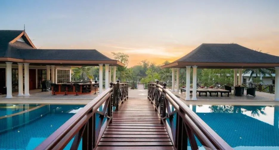Villa en venta de 11 habitaciones en Hua Hin, Prachuap Khiri Khan