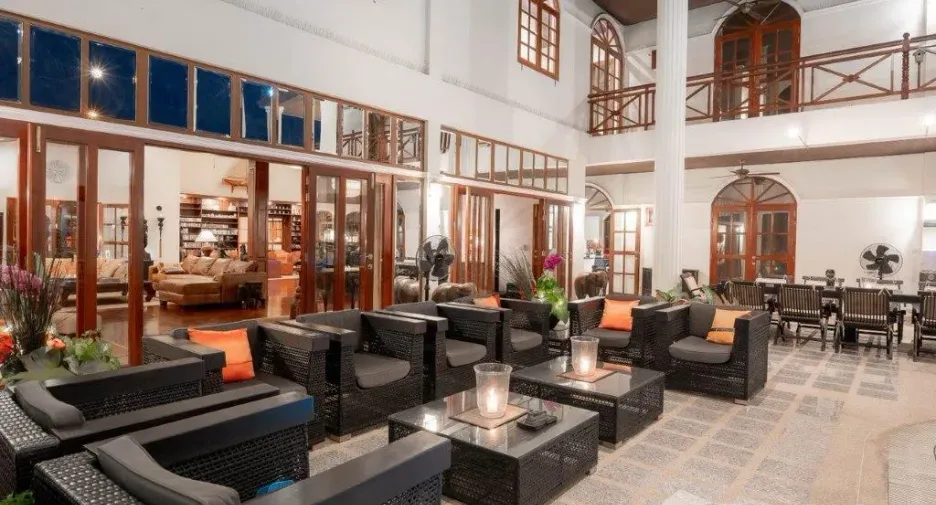 Villa en venta de 11 habitaciones en Hua Hin, Prachuap Khiri Khan