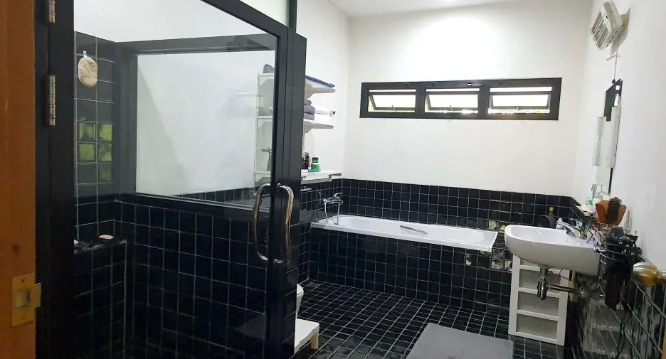 For sale 2 bedrooms house in Hang Dong, Chiang Mai
