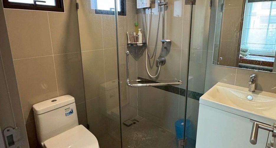 Продажа 5 спальни дом в Дон Муеанг, Бангкок