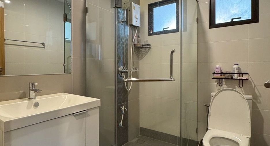 Продажа 5 спальни дом в Дон Муеанг, Бангкок