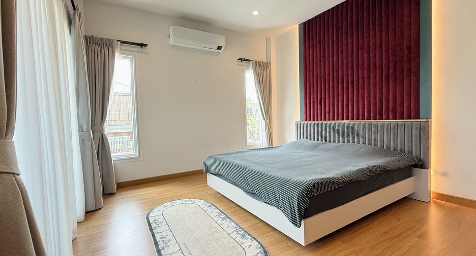 Casa en venta de 4 habitaciones en Hang Dong, Chiang Mai