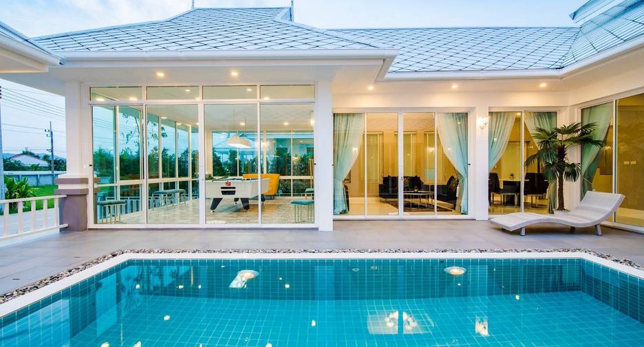 For rent 4 bedrooms villa in Hua Hin, Prachuap Khiri Khan