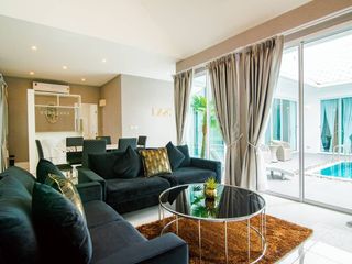For rent 4 bedrooms villa in Hua Hin, Prachuap Khiri Khan