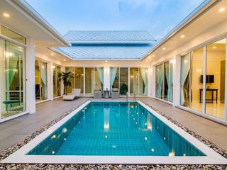 For rent 4 bedrooms villa in Hua Hin, Prachuap Khiri Khan