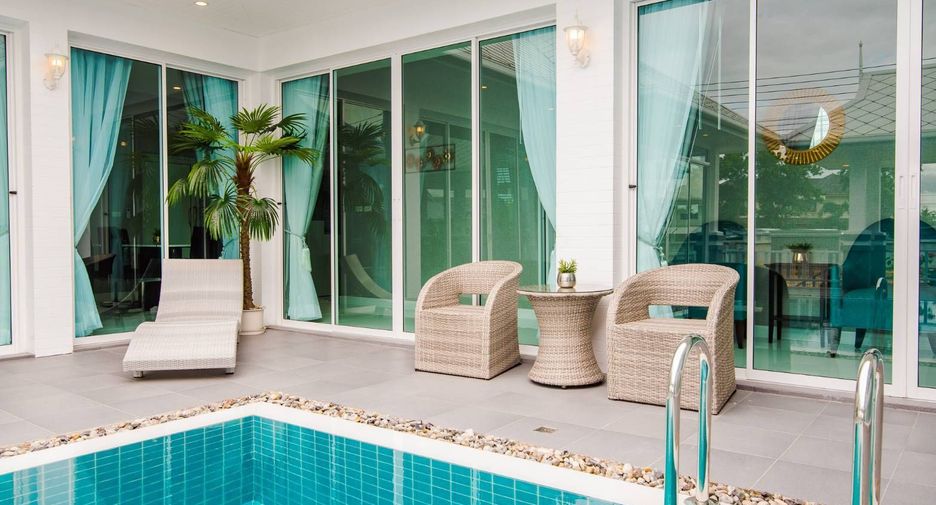 For rent 4 bedrooms villa in Hua Hin, Prachuap Khiri Khan