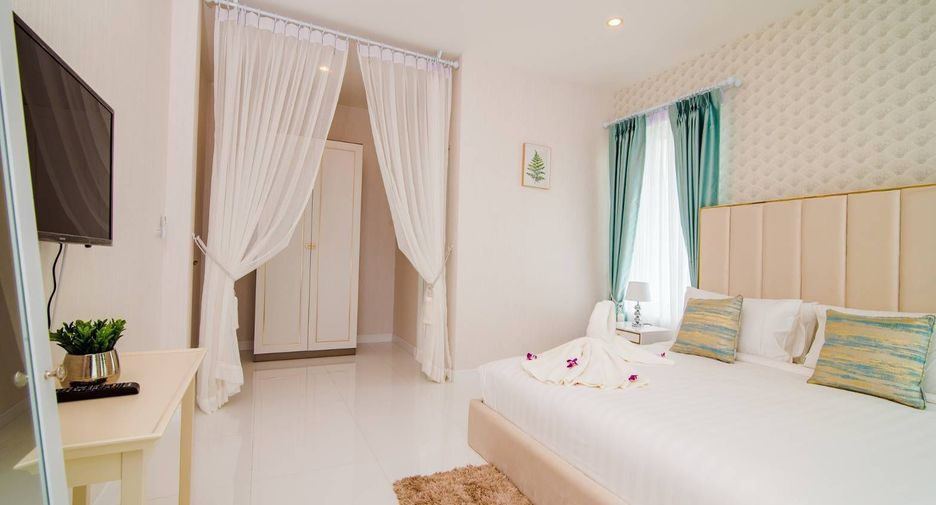 For rent 4 bedrooms villa in Hua Hin, Prachuap Khiri Khan