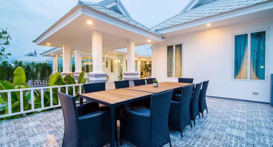 For rent 4 bedrooms villa in Hua Hin, Prachuap Khiri Khan