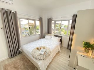 Casa en alquiler de 4 habitaciones en San Sai, Chiang Mai