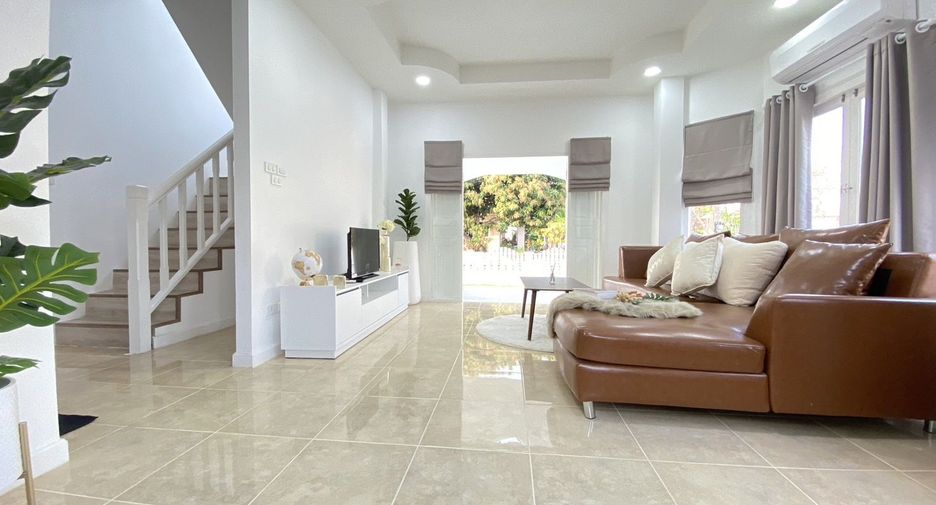 For rent 4 bedrooms house in San Sai, Chiang Mai