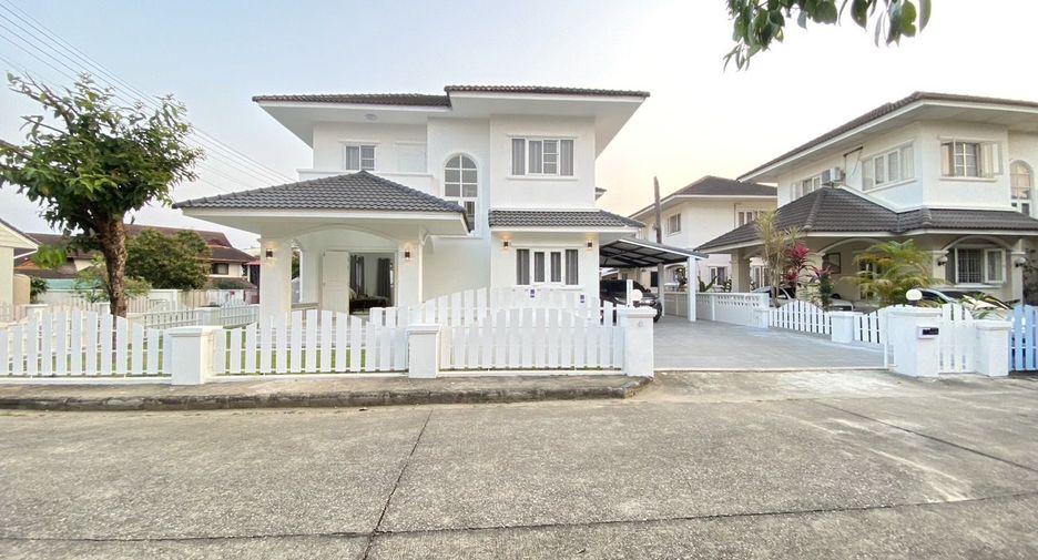 For rent 4 bedrooms house in San Sai, Chiang Mai