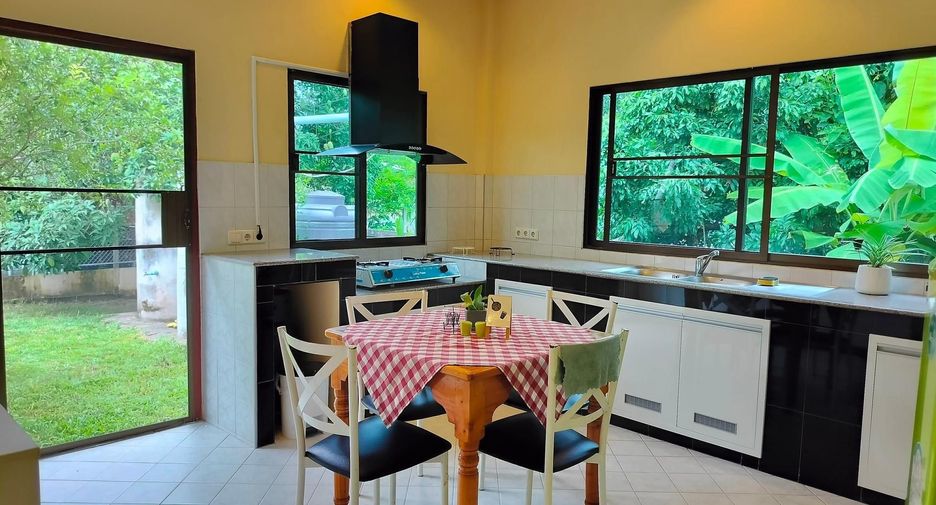 For rent 3 bedrooms house in San Sai, Chiang Mai