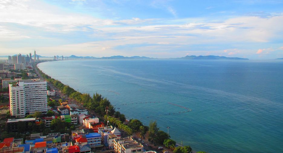 For sale 2 ベッドルーム condo in Bang Lamung, Chonburi