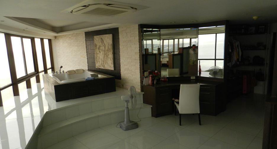 For sale 2 ベッドルーム condo in Jomtien, Pattaya
