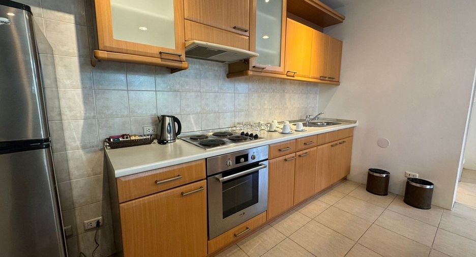 Продажа 4 спальни вилла в Ча Ам, Пхетбури