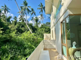 À vendre 3 chambres villa à Ko Samui, Surat Thani