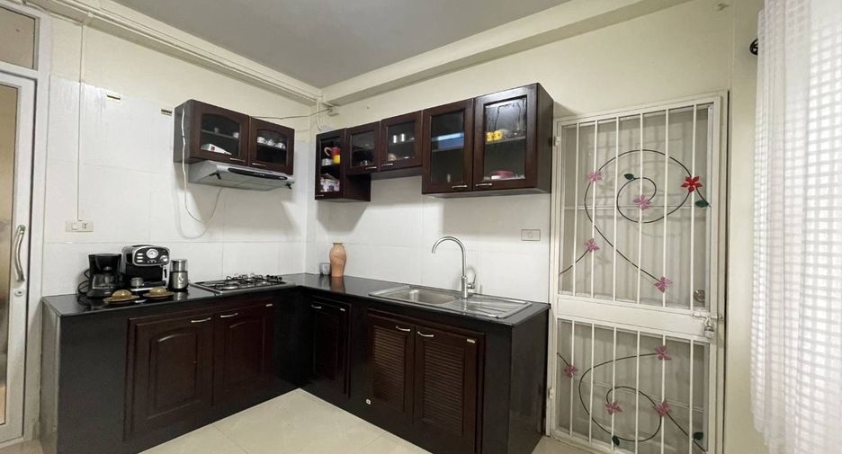 For rent 4 bedrooms house in Samoeng, Chiang Mai