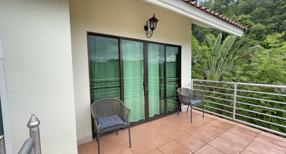 Casa en alquiler de 4 habitaciones en Samoeng, Chiang Mai