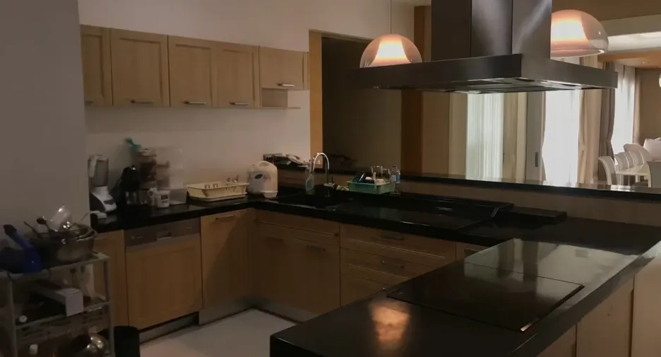 For sale 7 bedrooms villa in Bang Phli, Samut Prakan