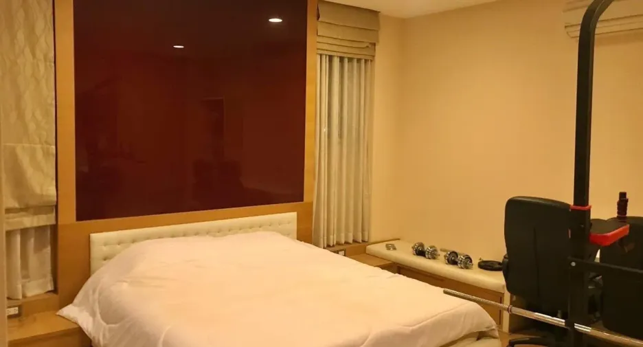 For sale 7 bedrooms villa in Bang Phli, Samut Prakan
