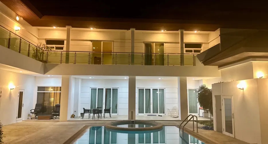 For sale 7 bedrooms villa in Bang Phli, Samut Prakan