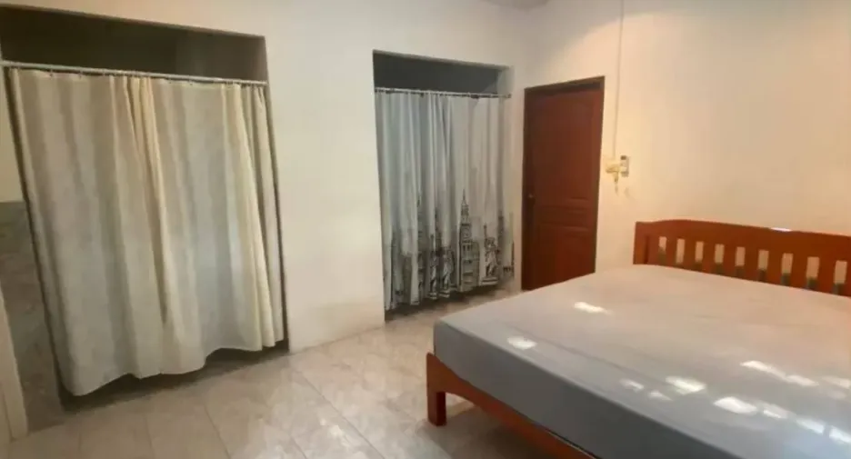 For rent 2 bedrooms house in Mueang Chiang Mai, Chiang Mai