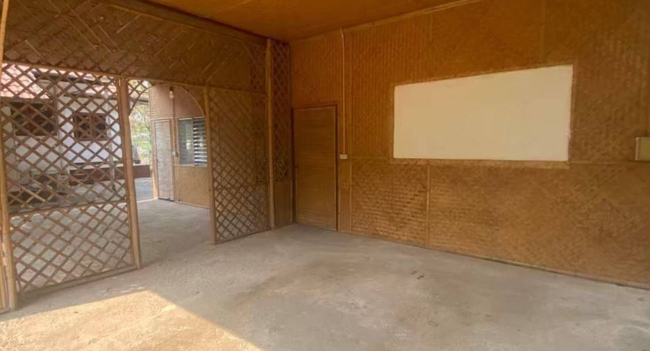 For rent 2 bedrooms house in Mueang Chiang Mai, Chiang Mai