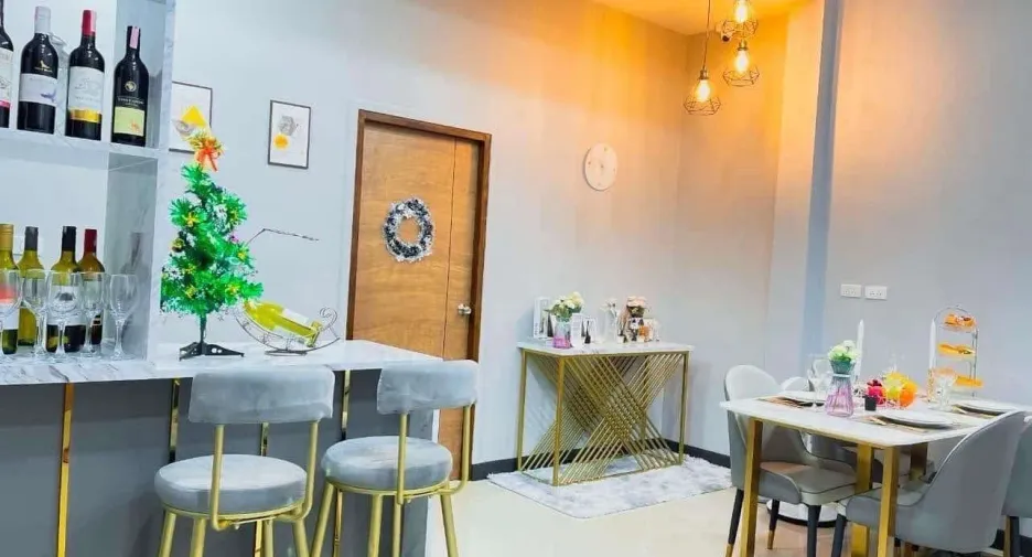 出售 和 出租 3 卧室 别墅 在 Cha-Am, Phetchaburi