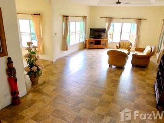 For sale and for rent 4 bedrooms house in Hang Dong, Chiang Mai