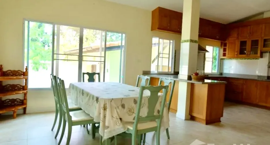 出售 和 出租 4 卧室 独立屋 在 Hang Dong, Chiang Mai