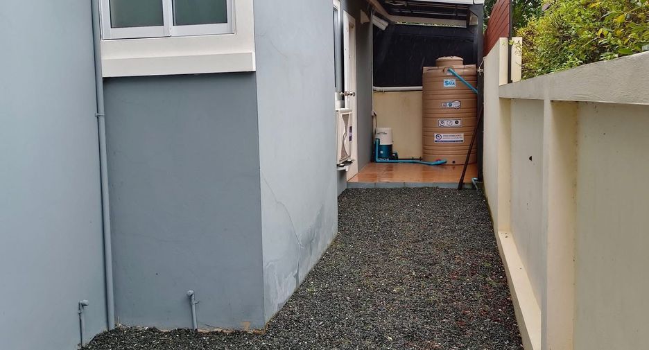 For rent 4 bedrooms house in San Sai, Chiang Mai