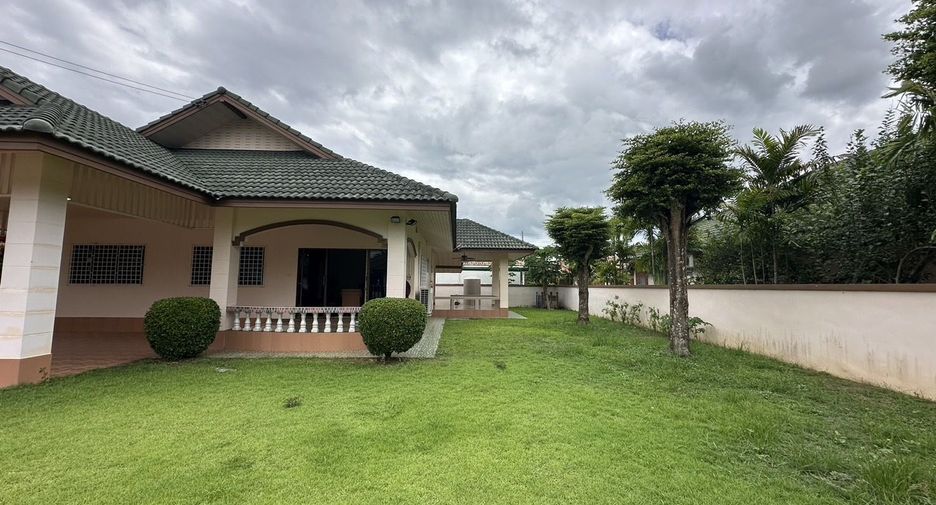 For rent 3 bedrooms house in Doi Saket, Chiang Mai