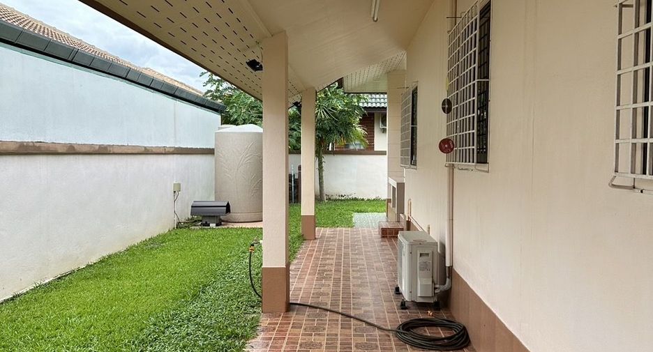 For rent 3 bedrooms house in Doi Saket, Chiang Mai