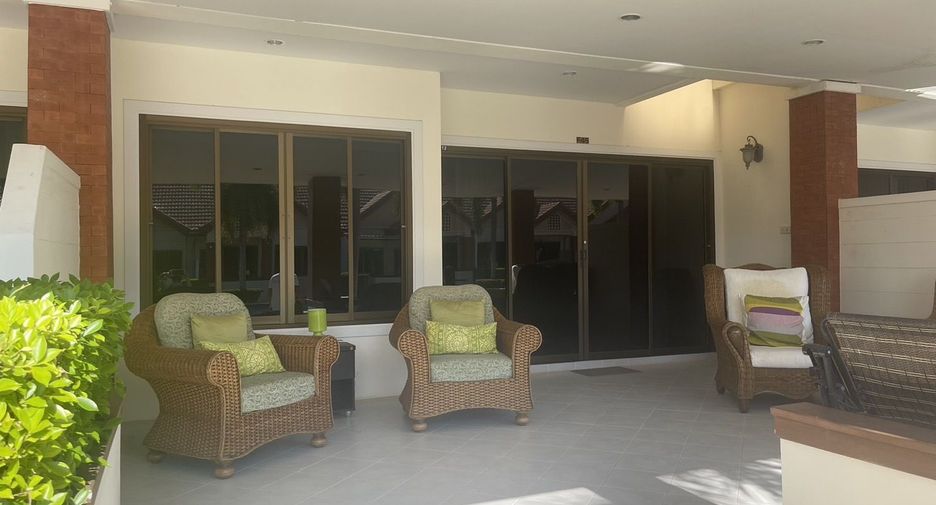 For rent 3 bedrooms villa in Hua Hin, Prachuap Khiri Khan