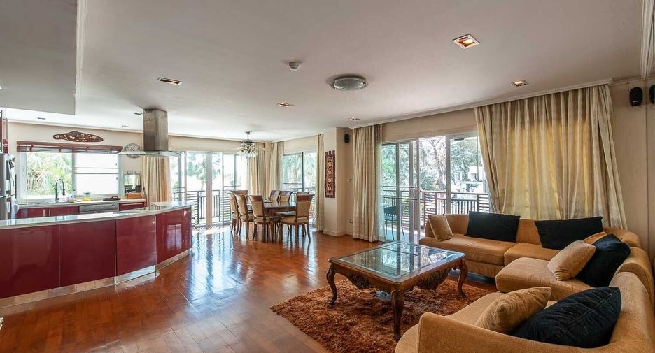 For sale 3 bedrooms condo in Cha Am, Phetchaburi