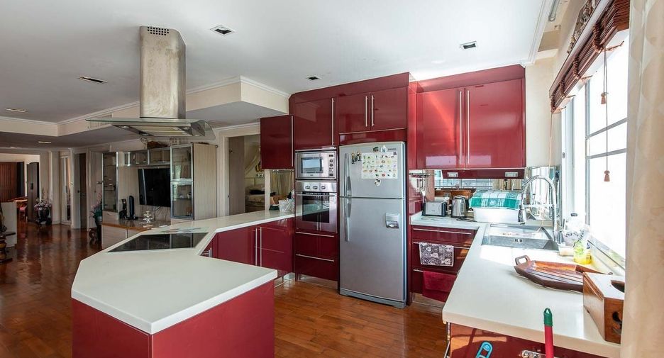 For sale 3 bedrooms condo in Cha Am, Phetchaburi