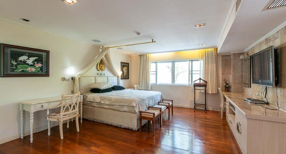 For sale 3 bedrooms condo in Cha Am, Phetchaburi