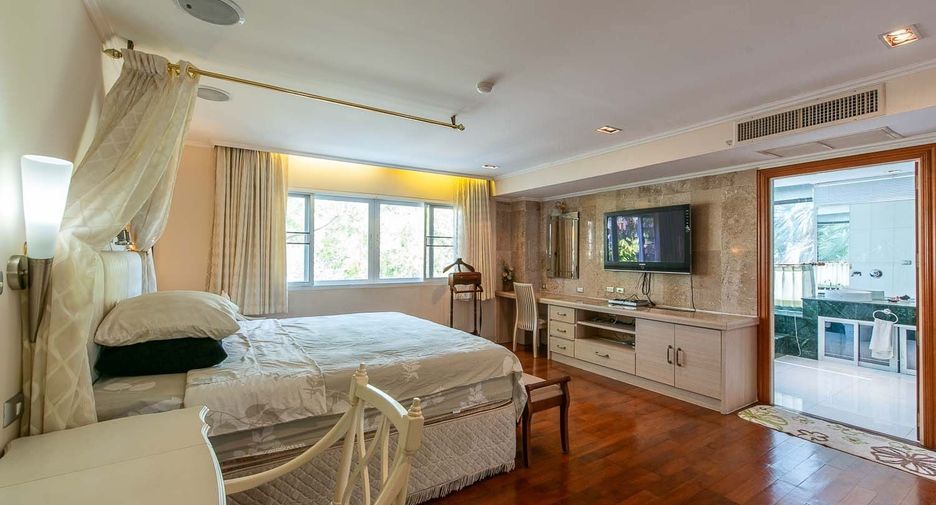For sale 3 bedrooms condo in Cha Am, Phetchaburi