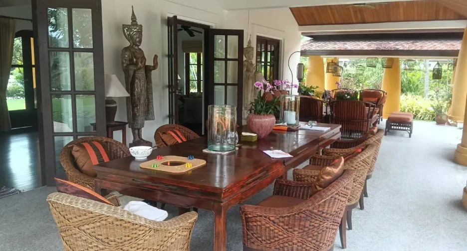 À vendre et à louer 5 chambres maison à Hua Hin, Prachuap Khiri Khan