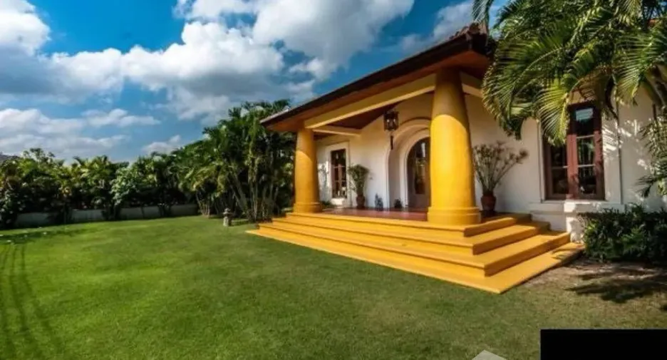 À vendre et à louer 5 chambres maison à Hua Hin, Prachuap Khiri Khan